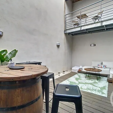 Tatil Evi Maison De Village - Haut De Gamme Avec Patio Thuir